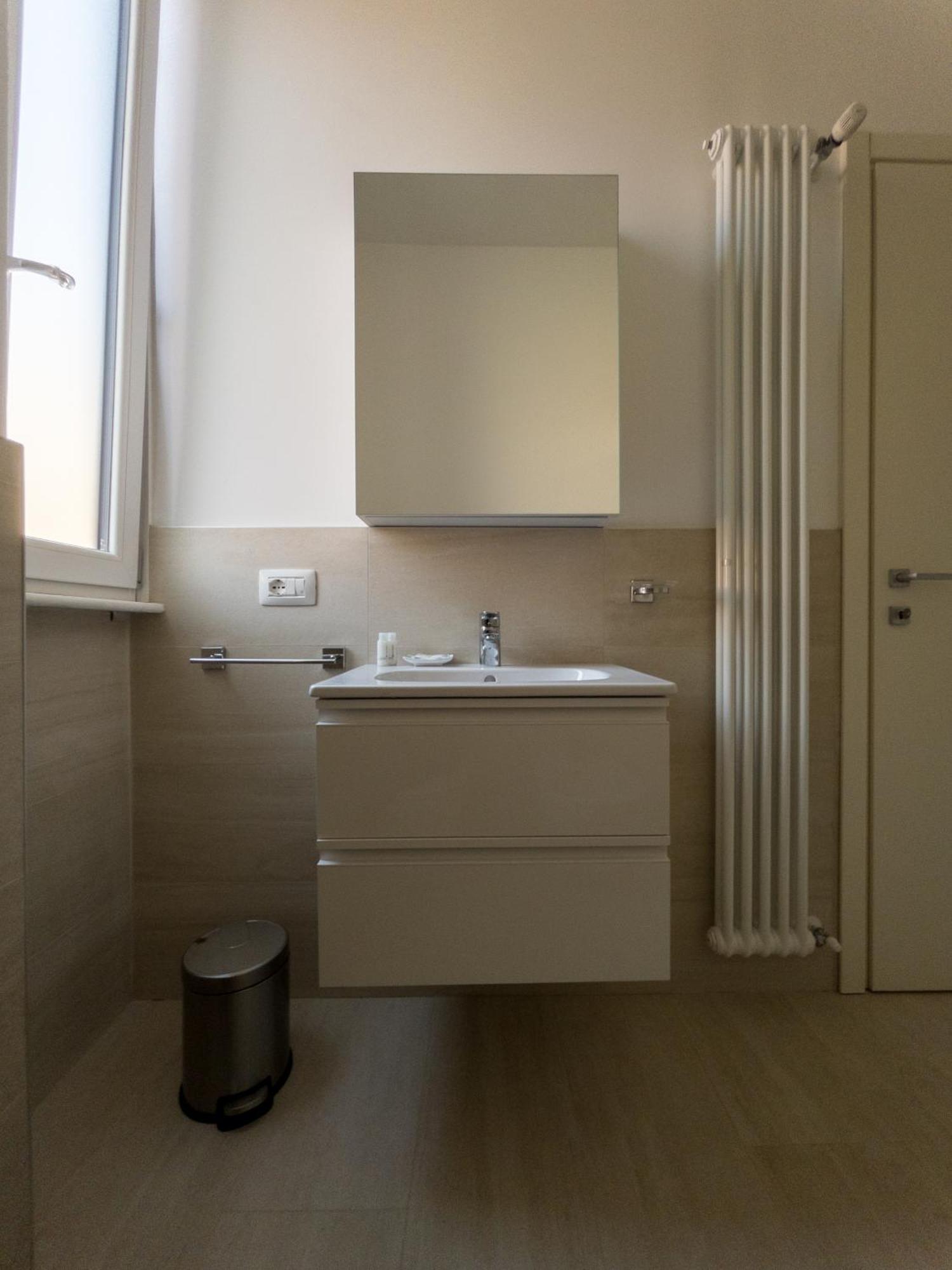 Rrrapido Holy Suites And Rooms - Via Sardegna Милан Экстерьер фото